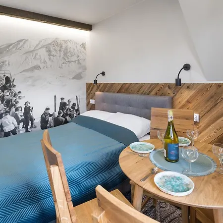 Regle Nocleg ze śniadaniem 3*