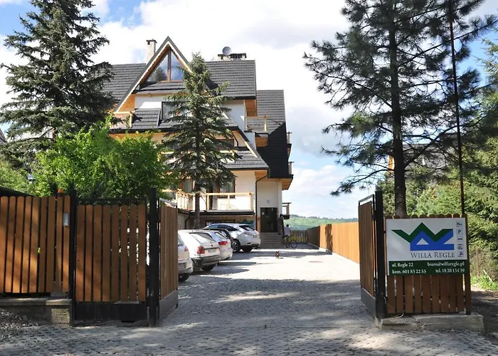 Regle לינה וארוחת בוקר